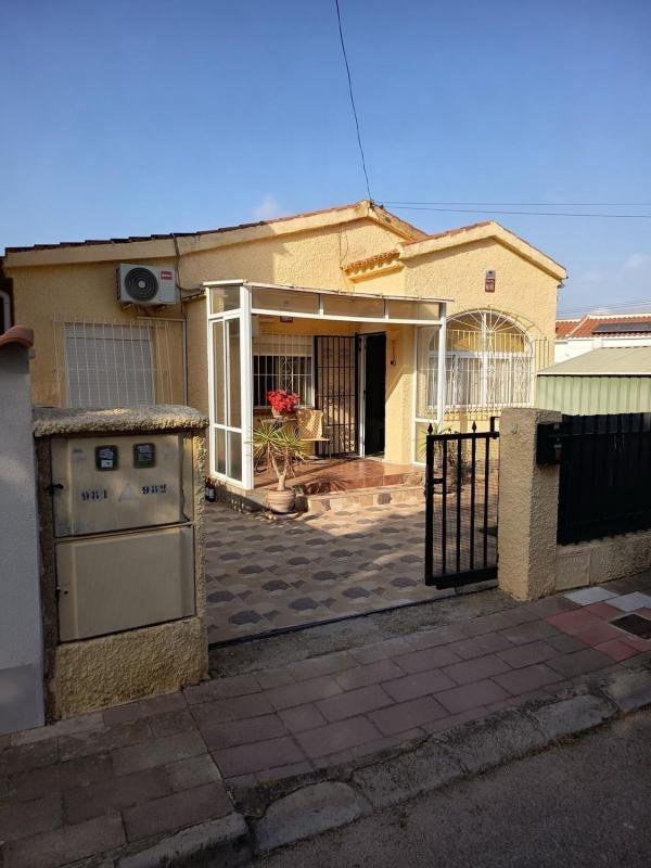 Sale of independent chalet in Casa o chalet independiente en San Fulgencio, San Fulgencio
photo 1