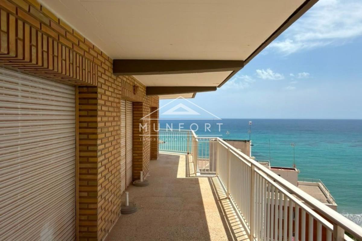 Sprzedaż mieszkania w Piso en Campoamor, Orihuela, Orihuela
photo 1