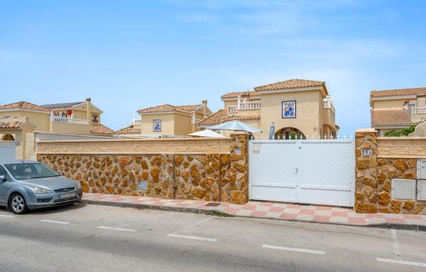 Independent chalet for sale in Casa o chalet en Monte y Mar, Gran Alacant, Gran Alacant photo 2