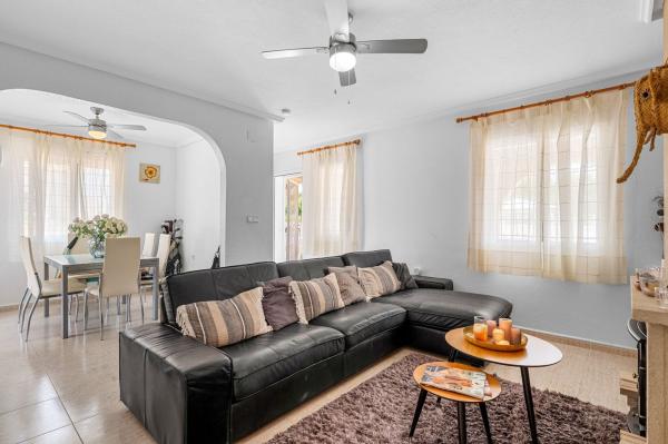 Independent chalet for sale in Casa o chalet en Monte y Mar, Gran Alacant, Gran Alacant photo 3