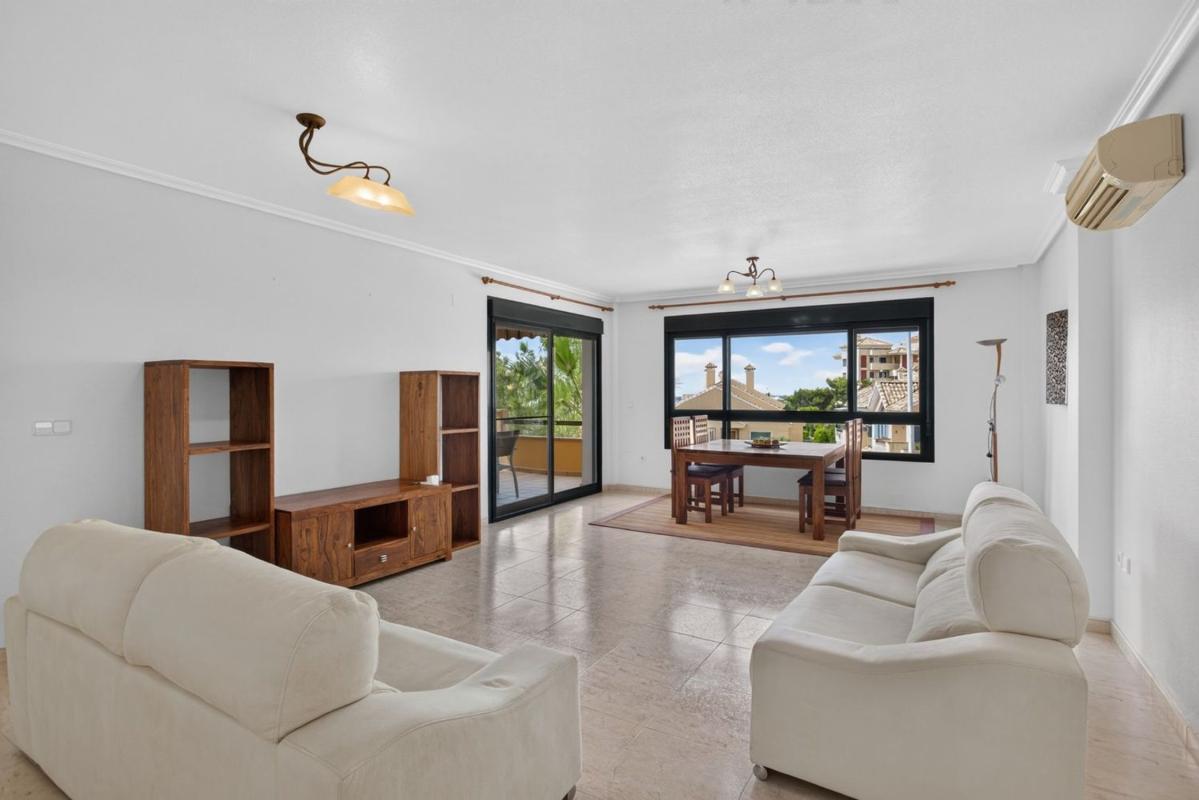 Продажа квартиры на Piso en Lomas de Campoamor, Orihuela, Ориуэла
photo 3