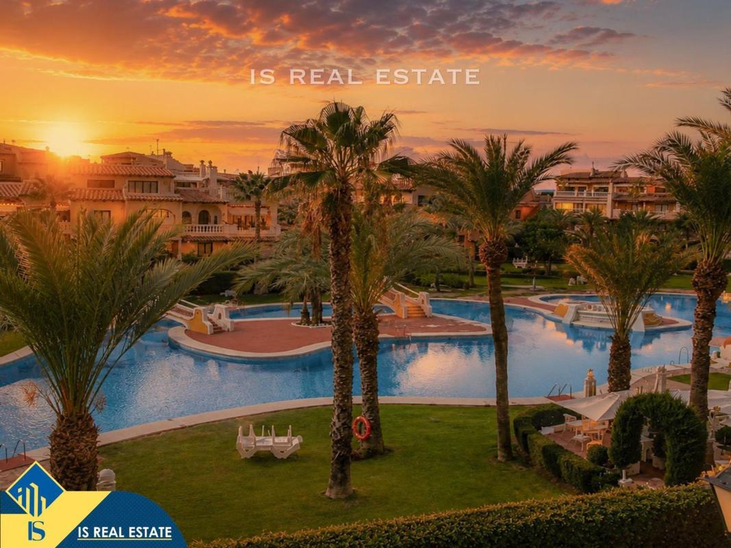 Venta de piso en Playa de los Locos, Torrevieja
photo 2