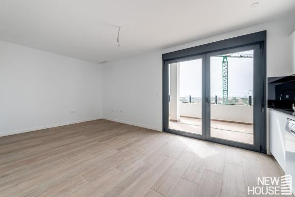 Venta de piso en Piso en Calle Principat d'Astúries, 1, Centro, San Juan de Alicante, San Juan de Alicante
photo 1