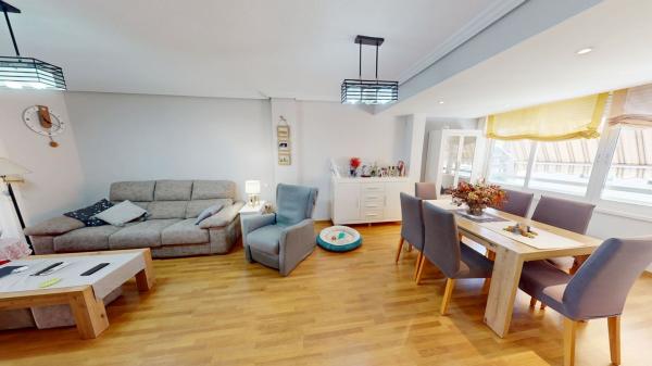 Квартира на продажу на  Piso en Calle Finestrat, Nou Alacant, Alicante / Alacant, Аликанте / Алакант photo 2
