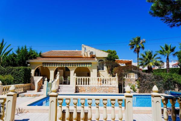 Casa o chalet independiente en La Siesta - El Salado - Torreta, Torrevieja photo 1