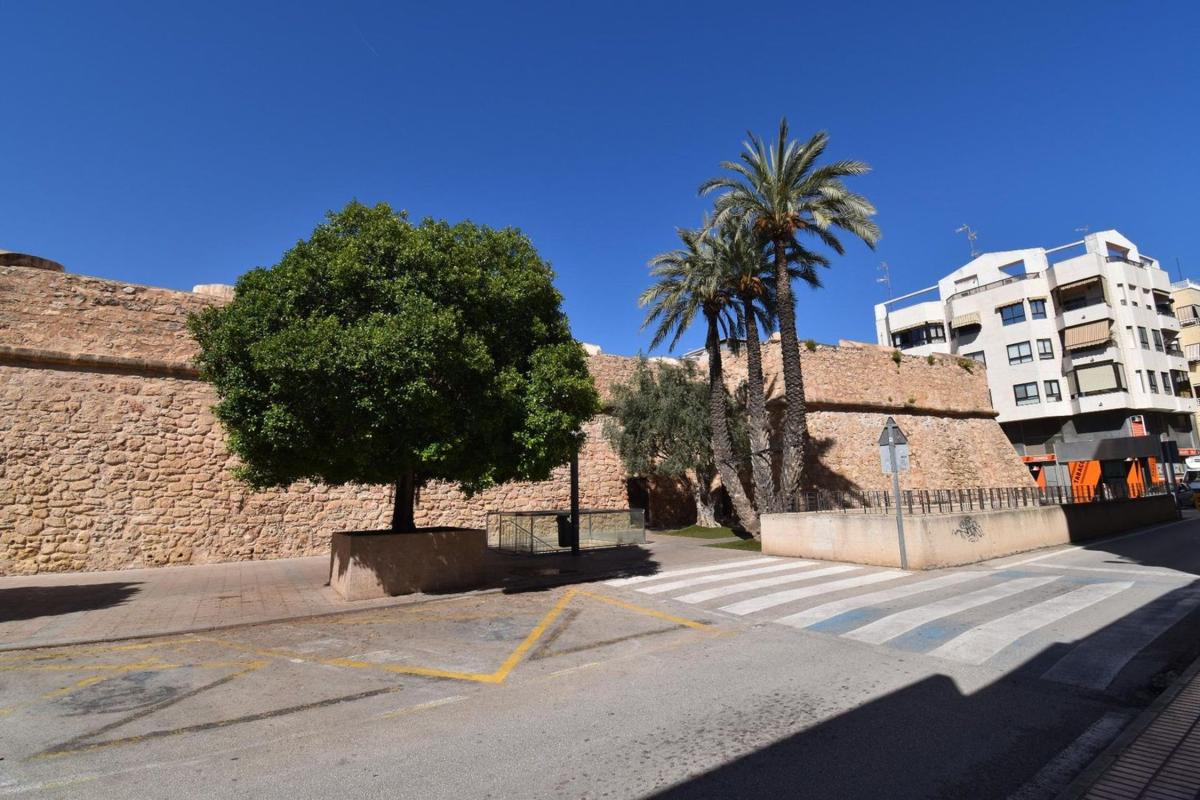 Sprzedaż niezależnego domku jednorodzinnego w Casa o chalet independiente en Playa Levante, Santa Pola, Santa Pola photo 4