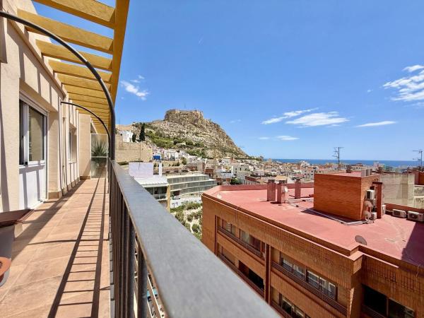 Venta de piso en centro, Alicante / Alacant
photo 1