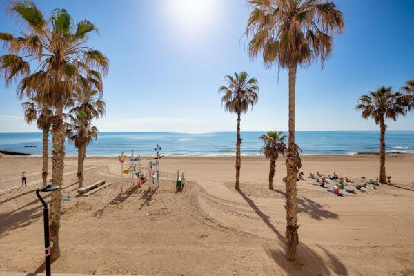 Piso en venta en Piso en Gaspar Perrelló, Torrevieja, Torrevieja photo 4