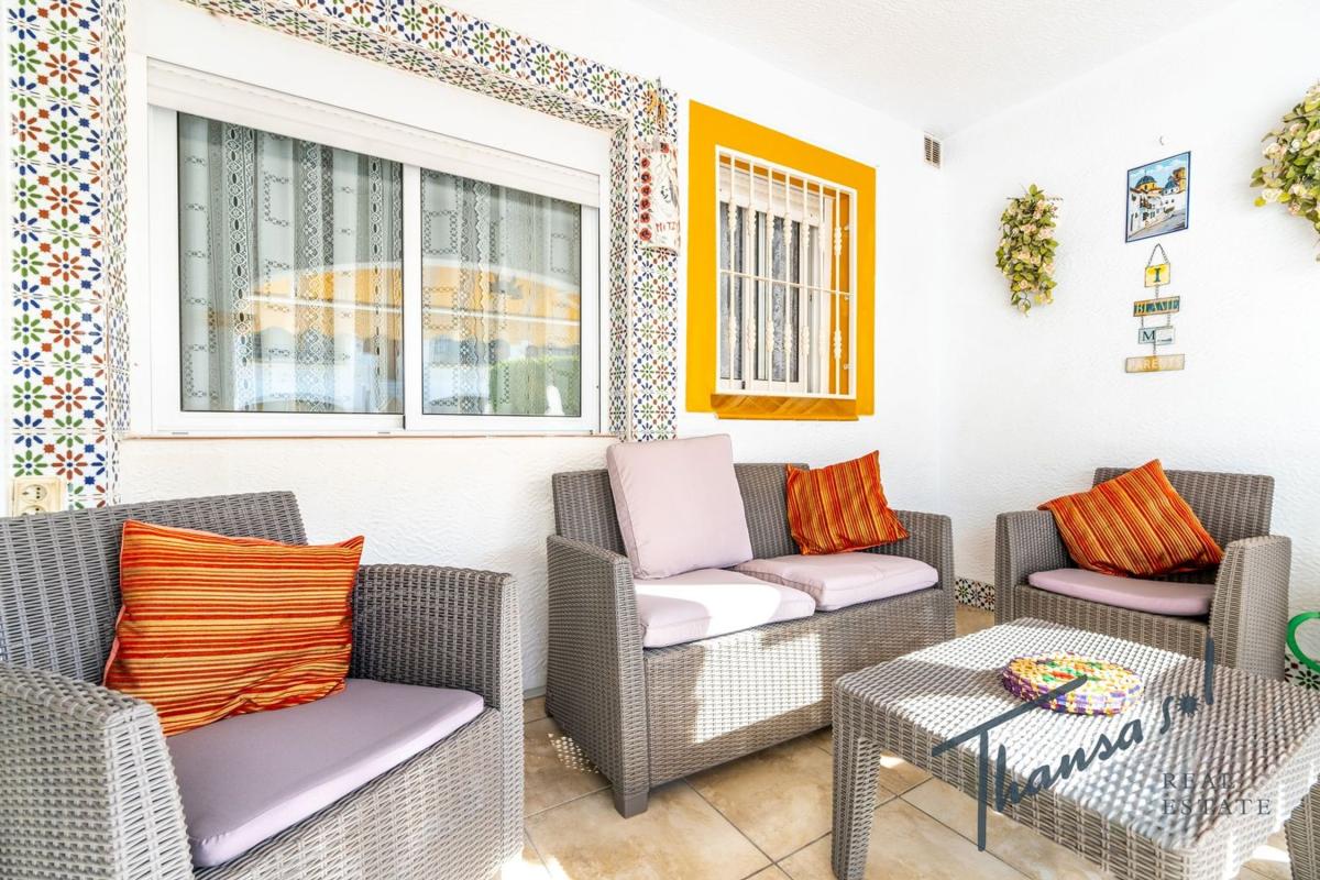 Продажа таунхауса в Chalet adosado en Avenida D'Escandinàvia, Monte Faro-Altomar, Gran Alacant , Гран-Алакант photo 4