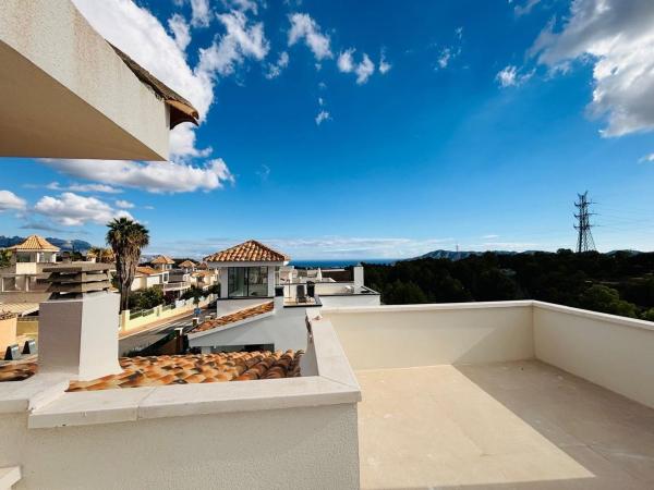 Частный шале на продаже в Casa o chalet independiente en Calle Tossal de Grau, Montebello - Nou Espai, La Nucia, Ла Нусия thumbnail 2