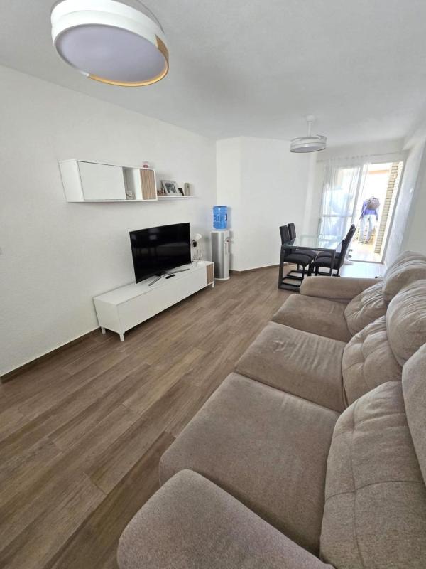 Venta de piso en Piso en Playa de los Locos, Torrevieja, Torrevieja
photo 2