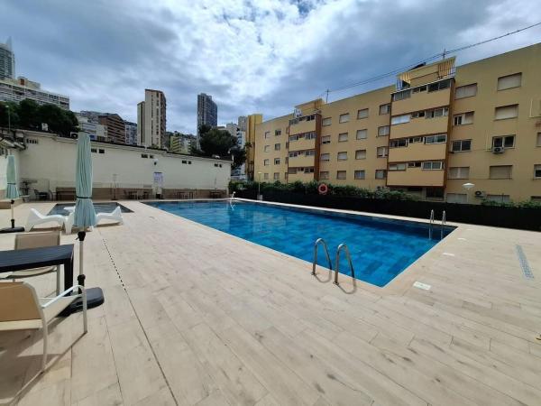 Venta de piso en Rincón de Loix, Benidorm
photo 1