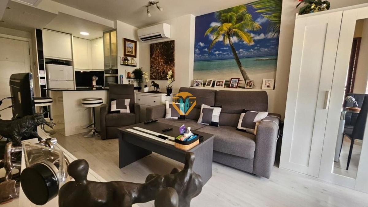 Venta de piso en Piso en Pueblo Levante, Benidorm, Benidorm
photo 3