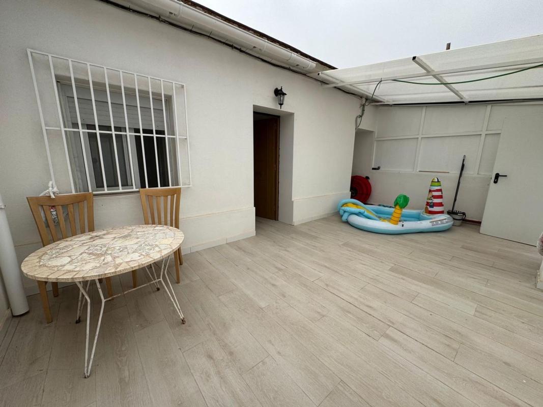 Venta de duplex en , Alicante / Alacant photo 2