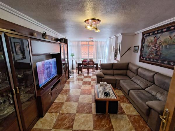 Piso en venta en Piso en Calle Sella, 8, Juan XXIII, Alicante / Alacant, Alicante / Alacant thumbnail 2