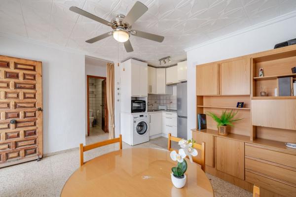 Venta de piso en centro, Torrevieja
 photo 1