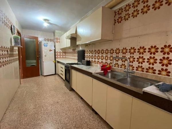Продажа квартиры на Piso en Calle de los Doscientos, Benalúa, Alicante / Alacant, Аликанте / Алакант
 photo 4