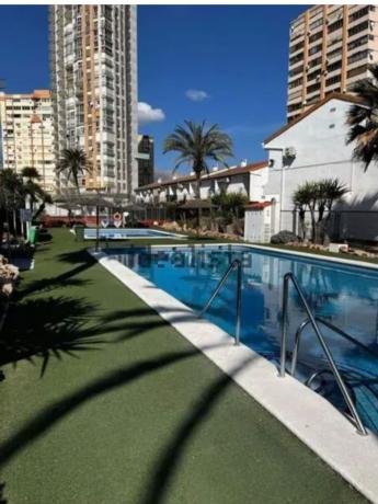 Chalet adosado en Rincon de loix bajo, 12, Zona Sierra Helada, Benidorm thumbnail 1