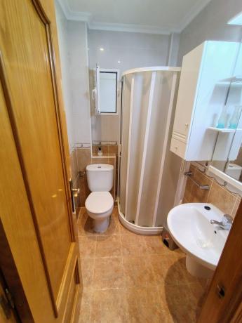 Piso en venta en Piso en Calle Profesores Hermanos Muñoz, Princesa Mercedes, Alicante / Alacant, Alicante / Alacant photo 4