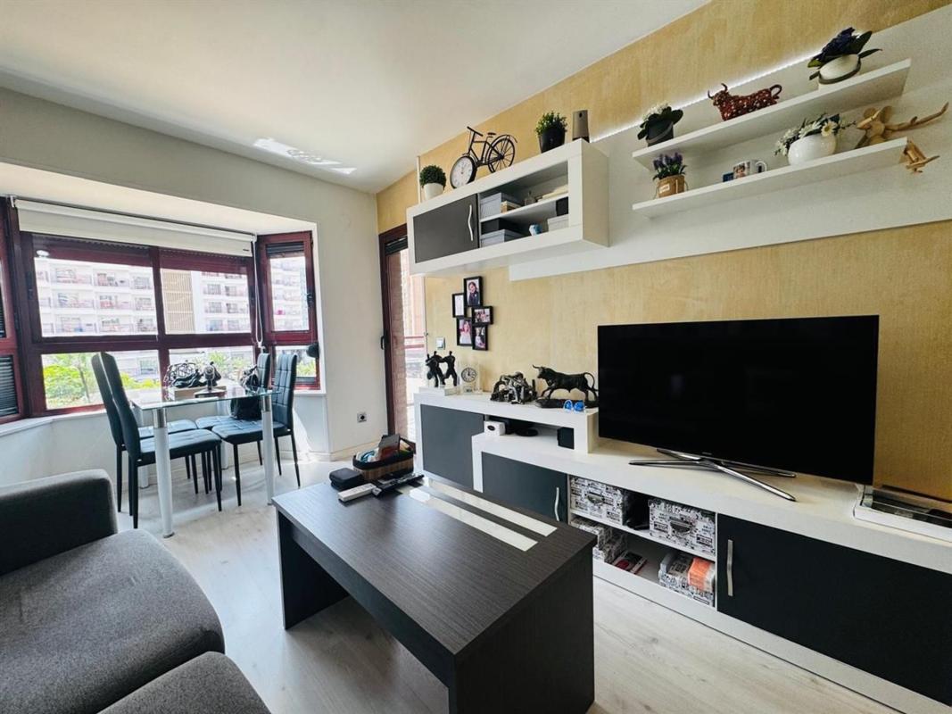 Продажа квартиры на Плайя-де-Леванте, Бенидорм
 photo 2