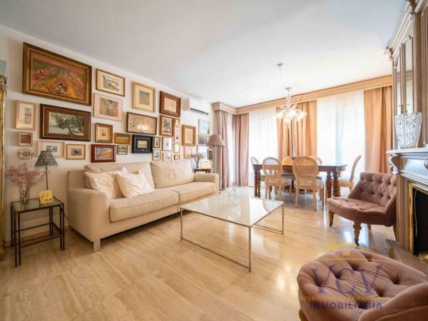 Квартира на продажу на Piso en Avenida Eusebi Sempere, Ensanche-Diputación, Alicante / Alacant, Аликанте / Алакант photo 1