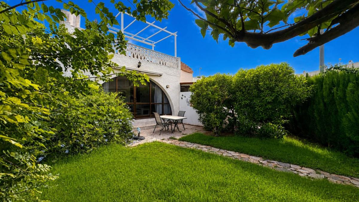 Venta de chalet adosado en Casa o chalet en La Chismosa, Orihuela , Orihuela photo 5