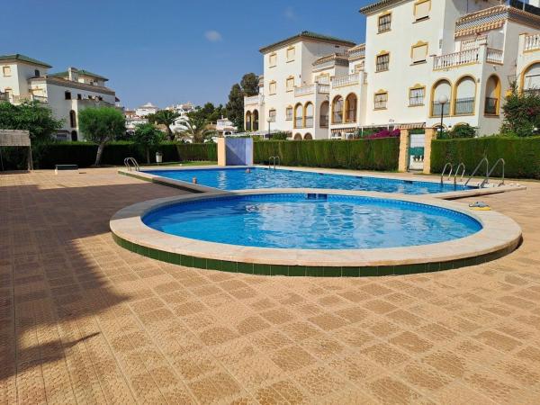 Sale of flat in Piso en Cañada del Molino, Torrevieja, Torrevieja
photo 1