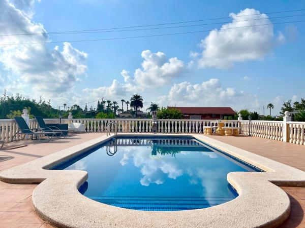 Rustic farm for sale in  Finca rústica en Crevillente , Crevillente photo 1