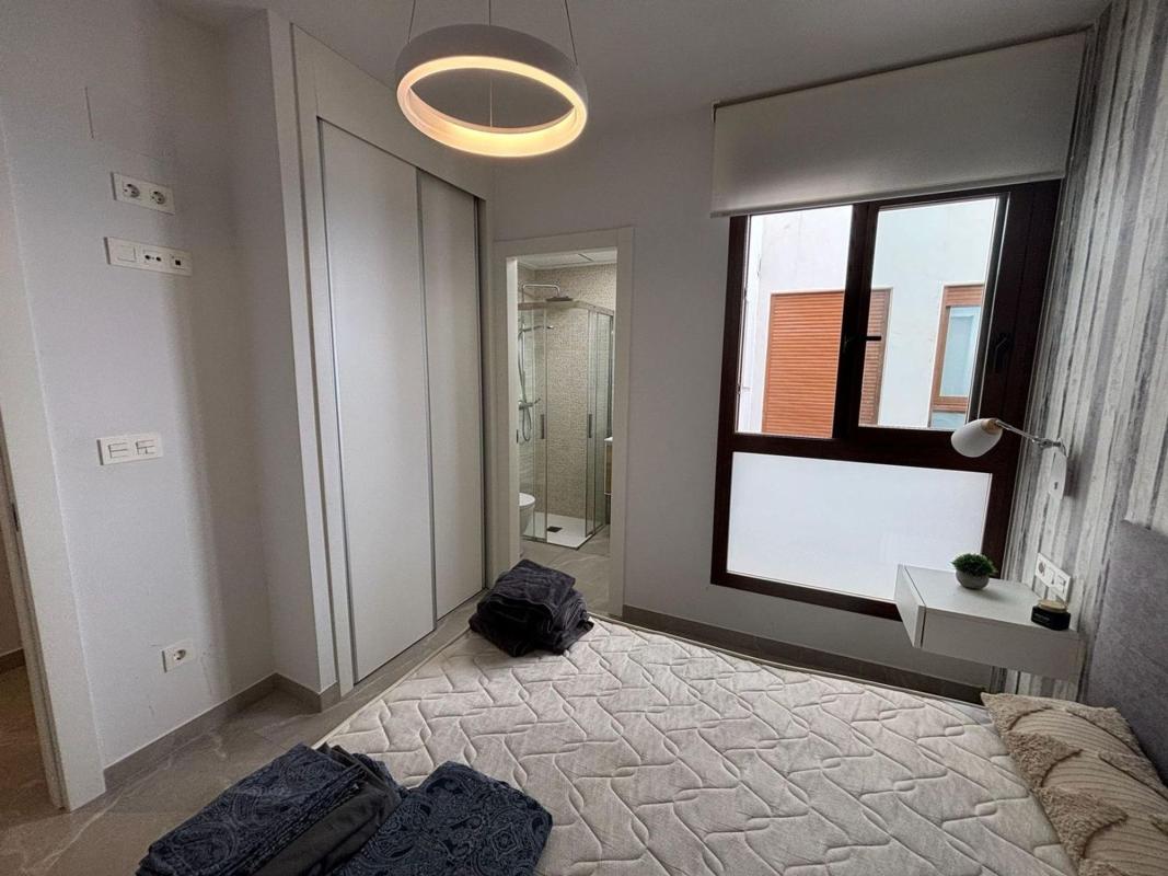 Sale of apartment in Piso en Playa de los Locos, Torrevieja, Torrevieja
photo 4