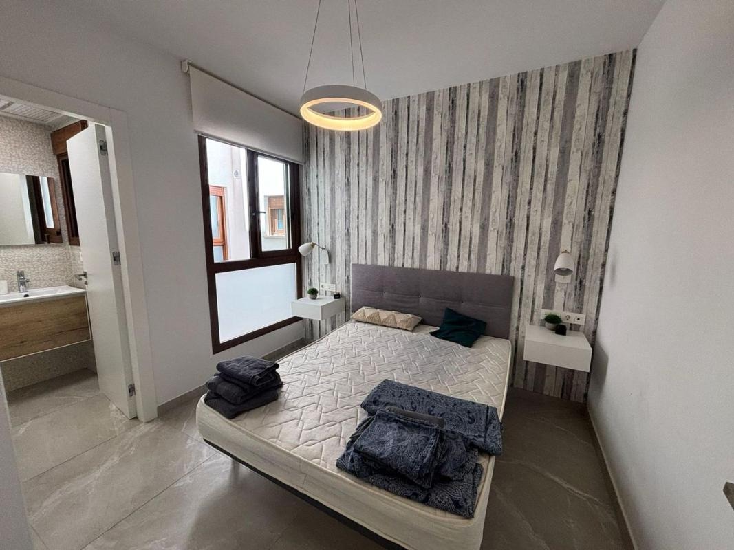 Sale of apartment in Piso en Playa de los Locos, Torrevieja, Torrevieja
photo 5