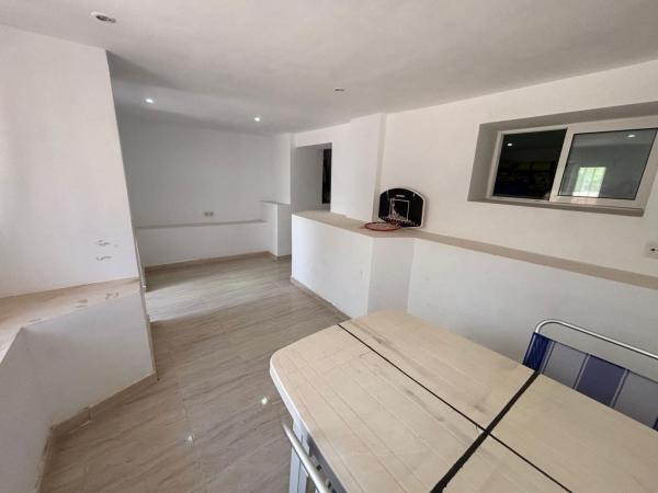 Terraced house for sale at Chalet adosado en Calle la Sagra, Los Balcones - Los Altos del Edén, Torrevieja , Torrevieja thumbnail 3