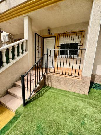 Chalet adosado en Calle República Dominicana, 59, Las Filipinas, Orihuela thumbnail 2
