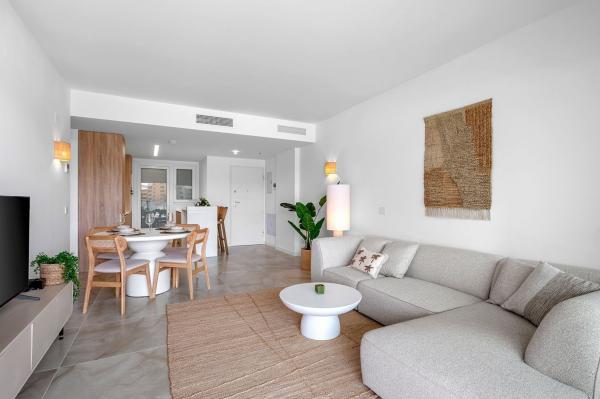 Venta de piso en Piso en Punta Prima, Torrevieja, Torrevieja
thumbnail 3