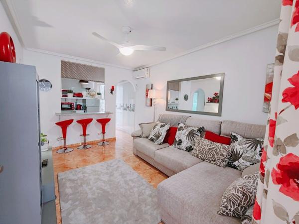 Venta de piso en La Siesta - El Salado - Torreta, Torrevieja
thumbnail 2