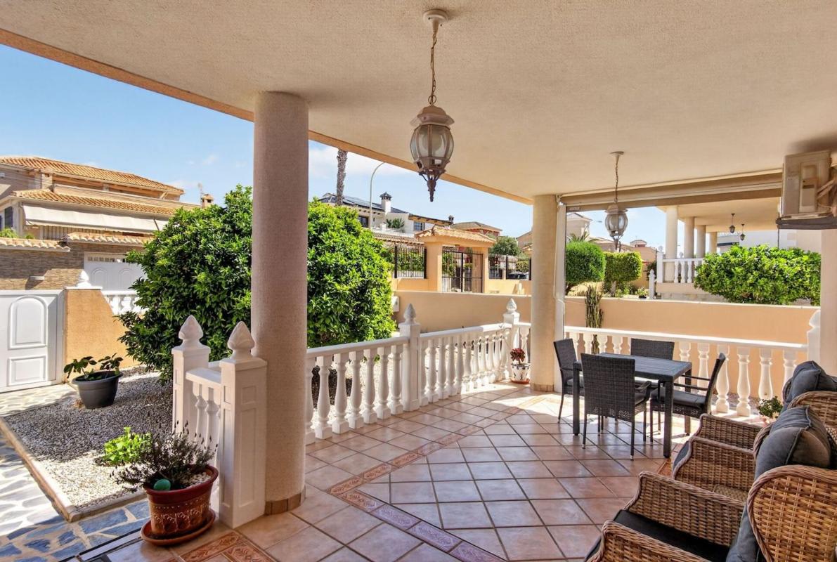 Venta de chalet independiente en Casa o chalet independiente en Calle Meridiano, 46, Aguas Nuevas, Torrevieja, Torrevieja
photo 5