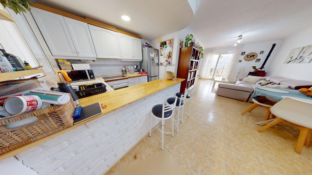 Продажа таунхауса в Chalet adosado en De Les Comarques, Busot , Бусот photo 4