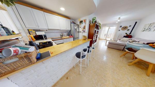 Chalet adosado en venta en  Chalet adosado en De Les Comarques, Busot , Busot photo 4