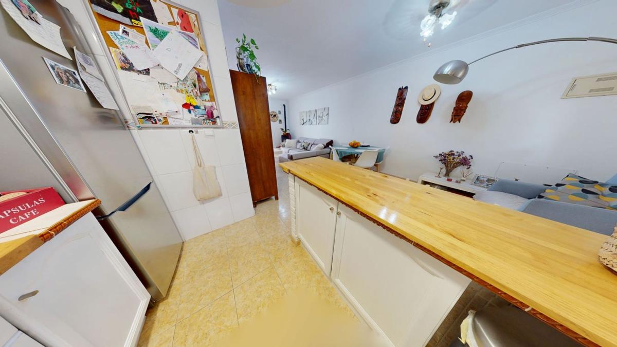 Продажа таунхауса в Chalet adosado en De Les Comarques, Busot , Бусот photo 5
