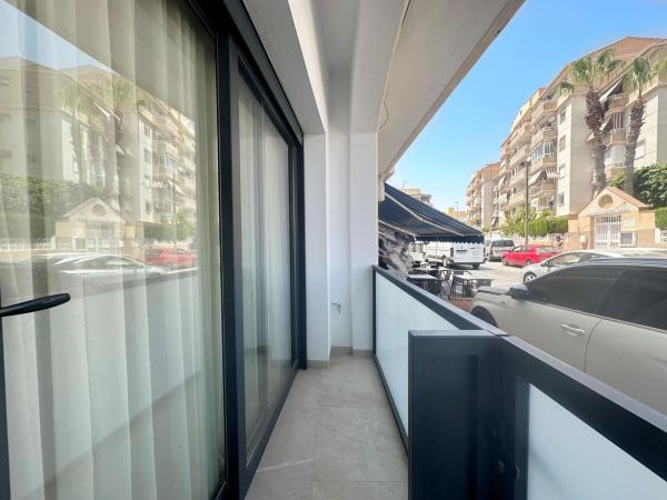 Sprzedaż mieszkania w Piso en Calle Helsinki, Playa de los Locos, Torrevieja, Torrevieja
 photo 4