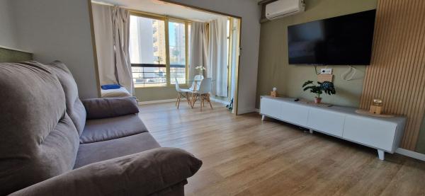 Venta de piso en Piso en Avenida Juan Fuster Zaragoza, 3, Zona Rincón Bajo, Benidorm, Benidorm
photo 1