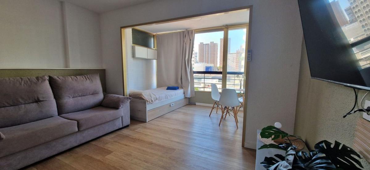 Sprzedaż mieszkania w Piso en Avenida Juan Fuster Zaragoza, 3, Zona Rincón Bajo, Benidorm, Benidorm
photo 2