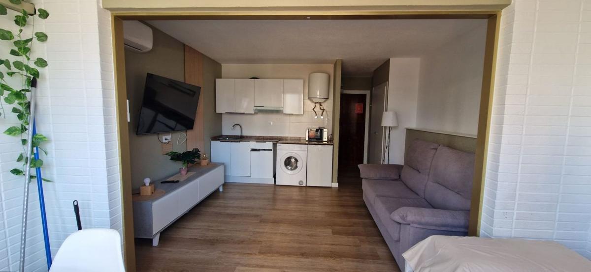 Sprzedaż mieszkania w Piso en Avenida Juan Fuster Zaragoza, 3, Zona Rincón Bajo, Benidorm, Benidorm
photo 3