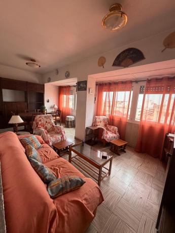 Квартира на продажу на Piso en Calle Reis Catòlics, 32, Ensanche-Diputación, Alicante / Alacant, Аликанте / Алакант photo 1