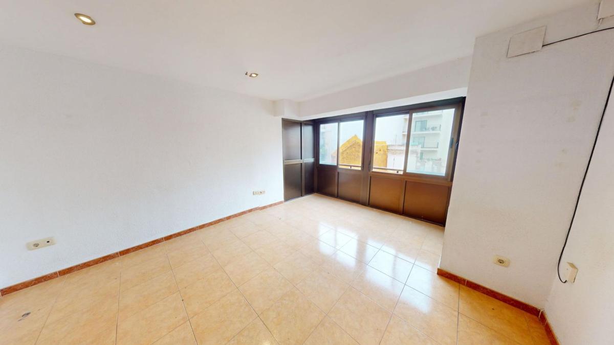 Venta de piso en Piso en Calle Maestro Marqués, Mercado, Alicante / Alacant, Alicante / Alacant
 photo 3