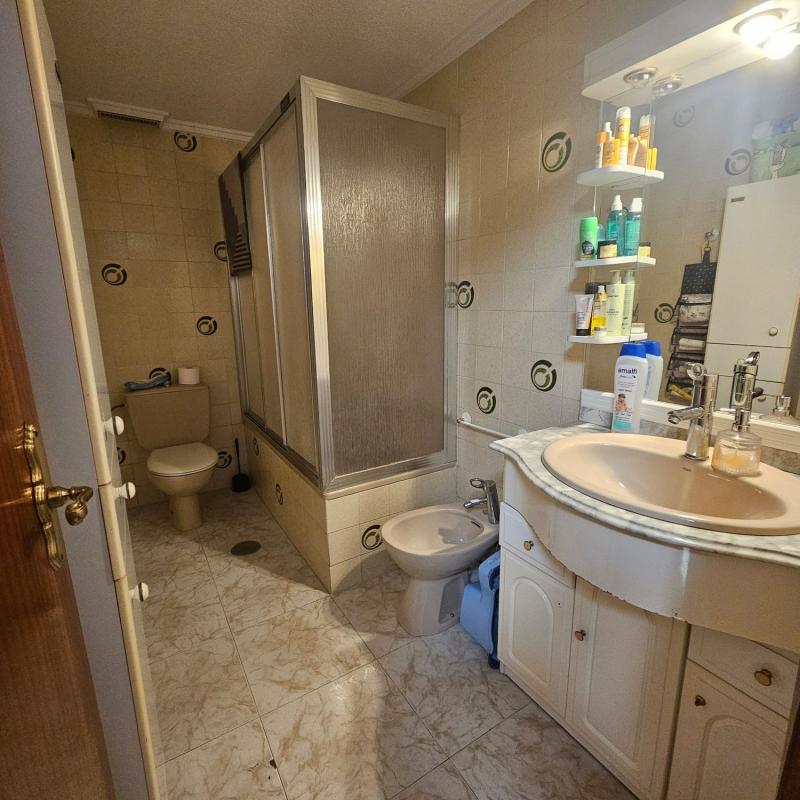 Продажа квартиры на Piso en Las Letras, 3, Centro, Elda, Эльда
 photo 2