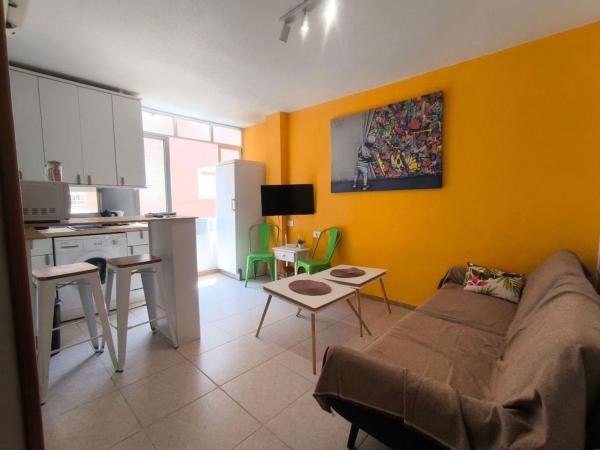 Venta de piso en Piso en Calle Helsinki, Playa de los Locos, Torrevieja, Torrevieja
photo 1