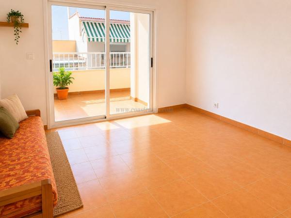 Venta de piso en Piso en Calle la Loma, Avenida Habaneras - Curva de Palangre, Torrevieja, Torrevieja
photo 1