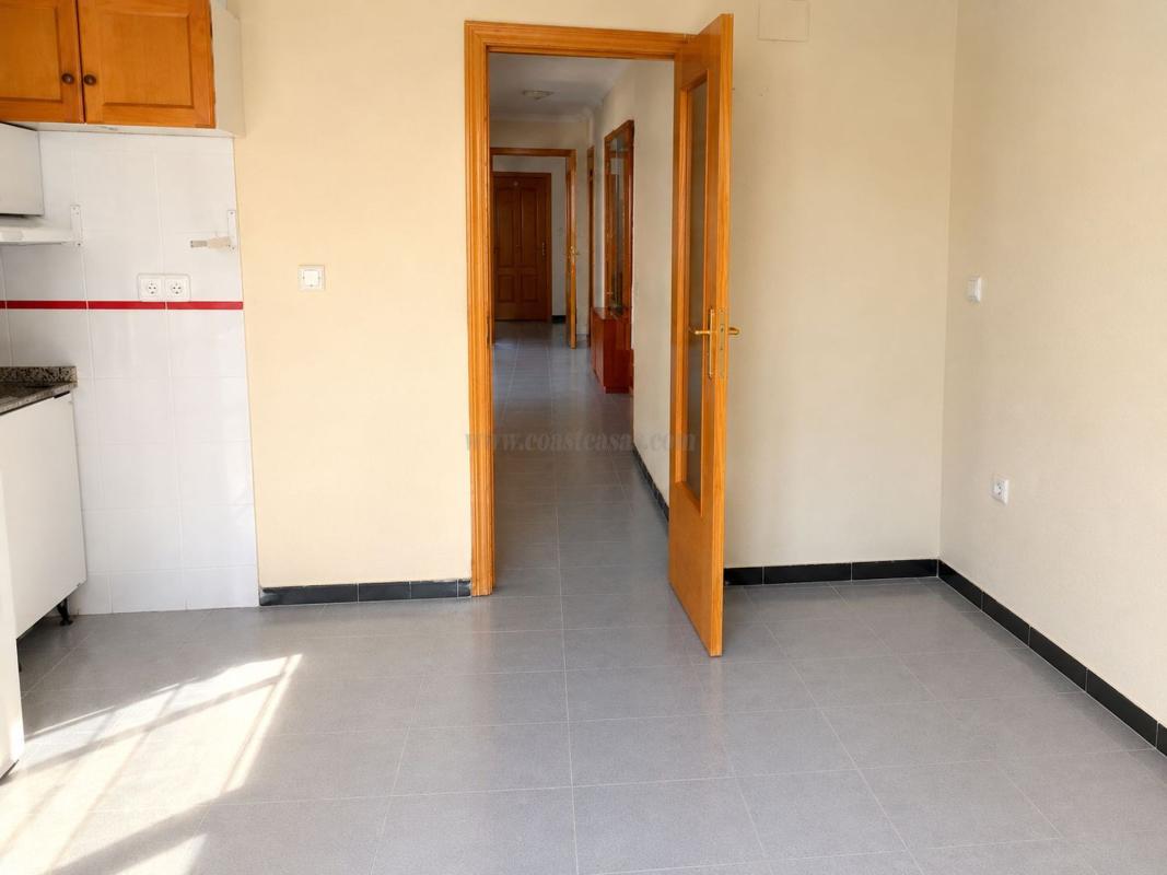 Продажа квартиры на Piso en Calle la Loma, Avenida Habaneras - Curva de Palangre, Torrevieja, Торревьеха
 photo 4