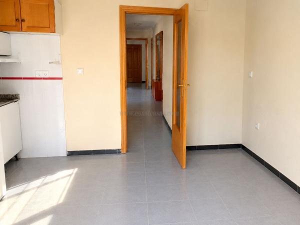 Venta de piso en Piso en Calle la Loma, Avenida Habaneras - Curva de Palangre, Torrevieja, Torrevieja
 photo 4