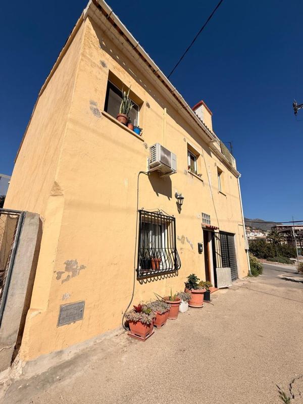 Sale of townhouse in Chalet adosado en Calle Colon, 2, Callosa d'En Sarria , Callosa d'En Sarria photo 2